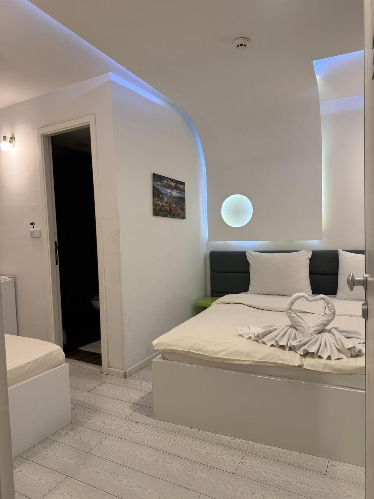 Guesthouse Biser Sarajevo Bagian luar foto